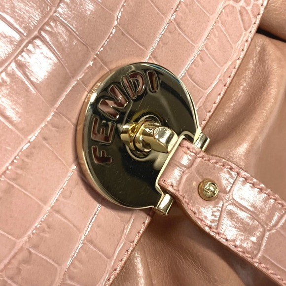 FENDI Pink Leather Tote Bag - Picture 12 of 16